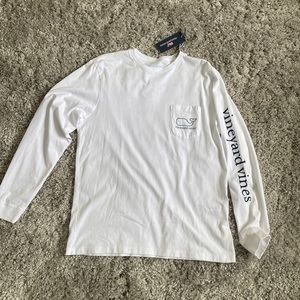 Vineyard vines long sleeve whale tee, size small, color white